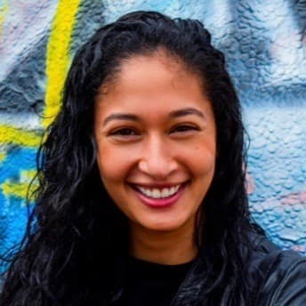 Alexandra Americanos